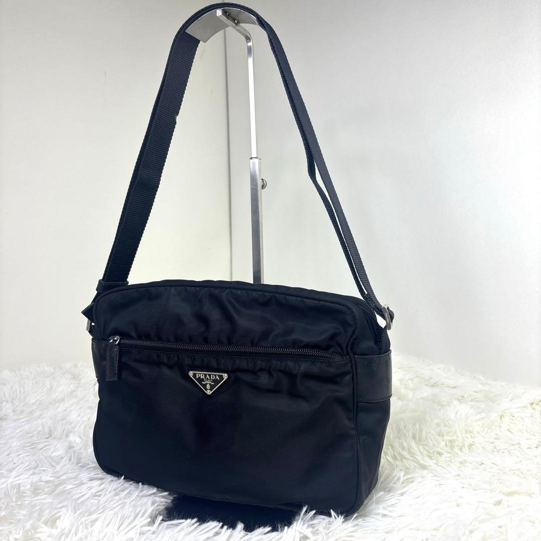 PRADA プラダ　テスートナイロン　ショルダーバッグ　カメラバッグ　三角ロゴ