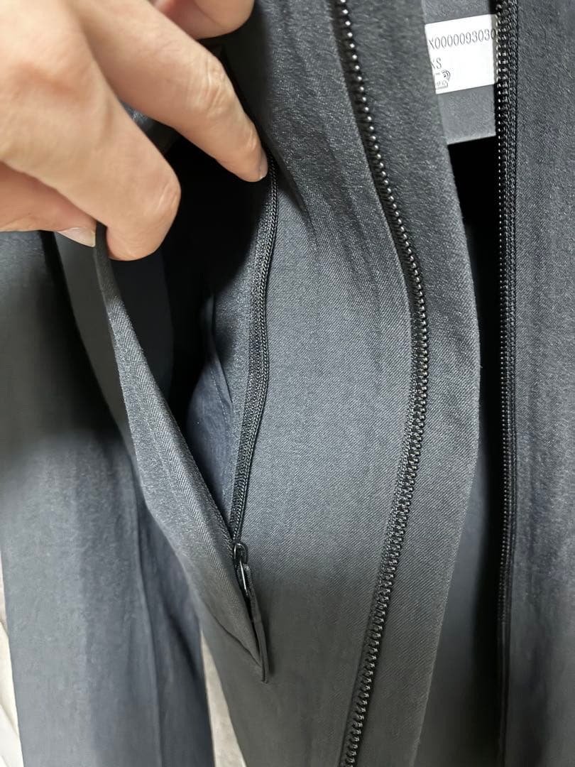 【定価11万】ヴェイランス　マイオンソフトシェルオーバーシャツ　ブラック　XS