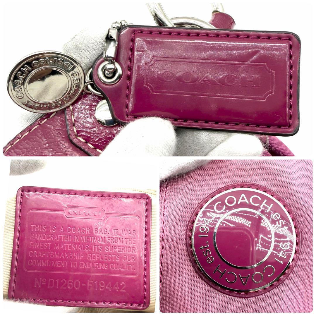 美品　COACH　アクセサリーポーチ　2way 　ピンク　キャンバス　チャーム