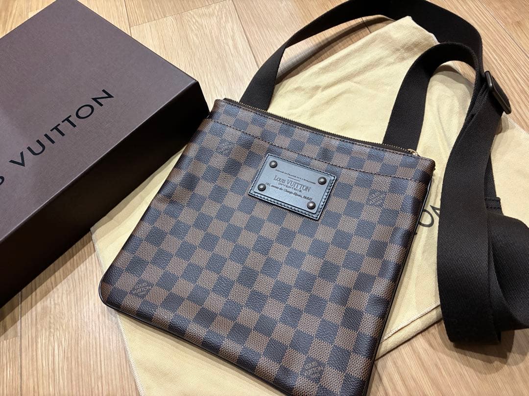 【新品未使用！】ルイヴィトン　ダミエ　ポシェット　レディース　ショルダー　バッグ