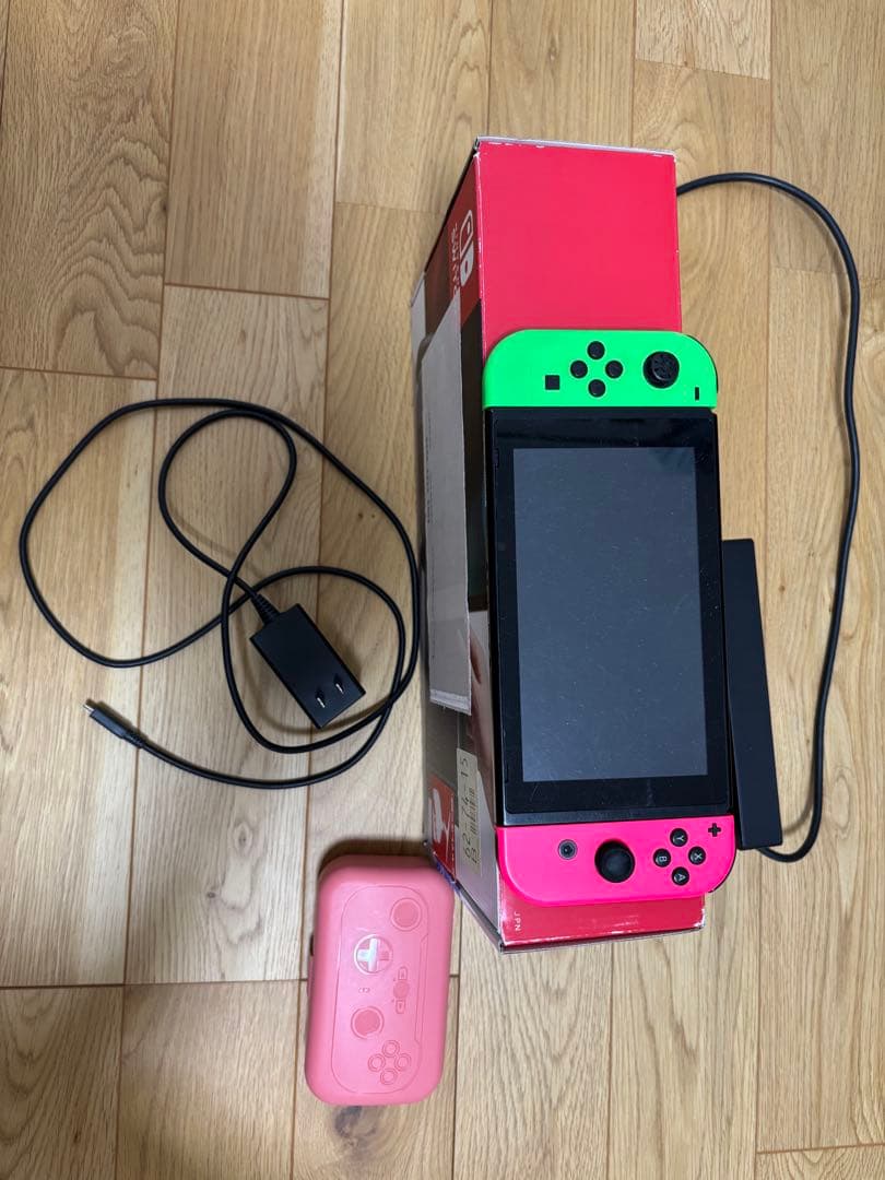 Nintendo Switch ネオンピンク・ネオングリーン 本体
