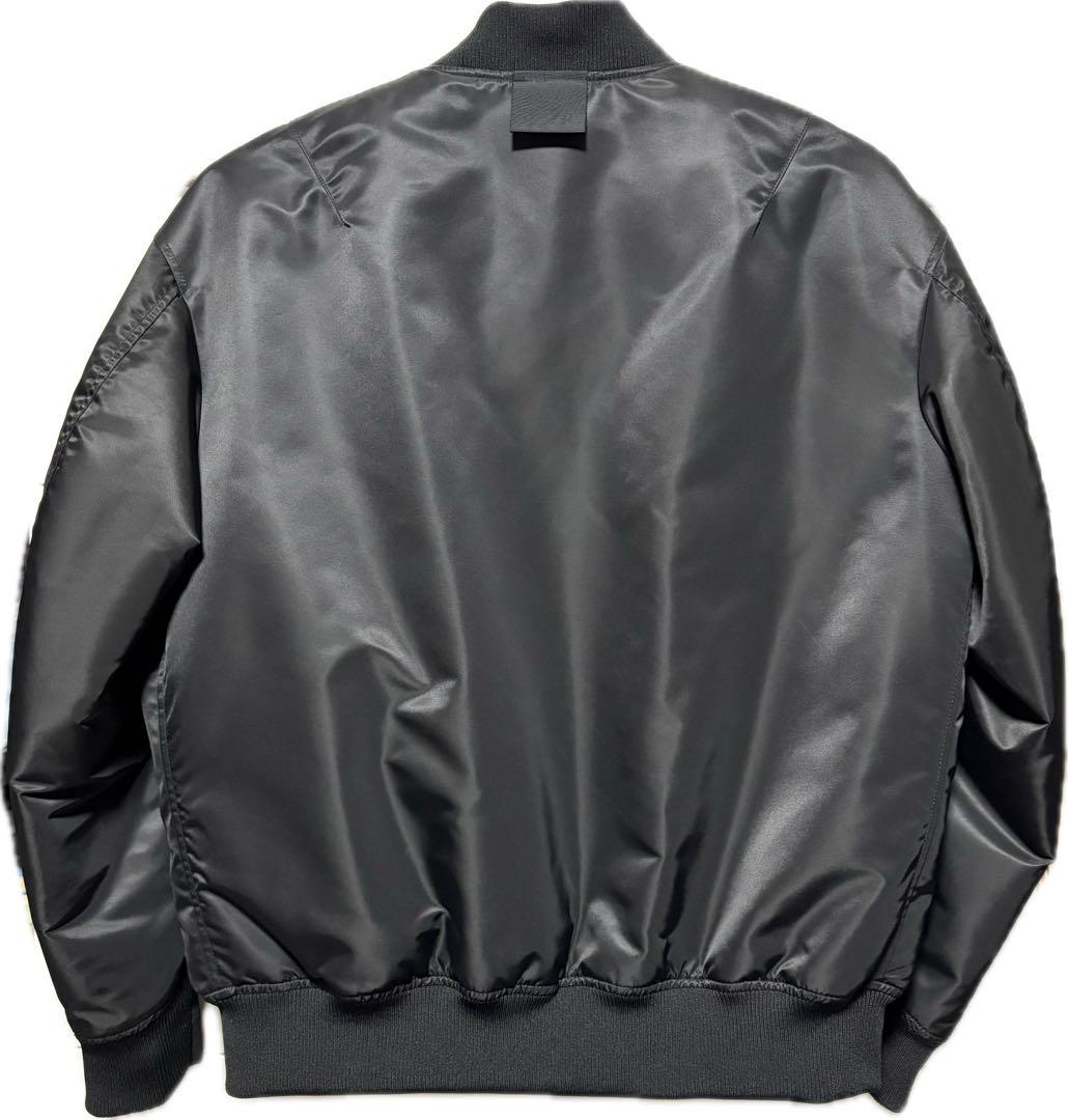 ユニクロ　+J ハイブリッドダウンオーバーサイズ MA-1 UNIQLO L