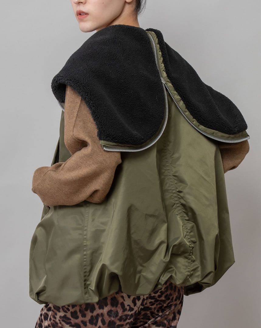 最終値下げ　Munich ナイロンツイル×シープボアバルーンフライトベスト