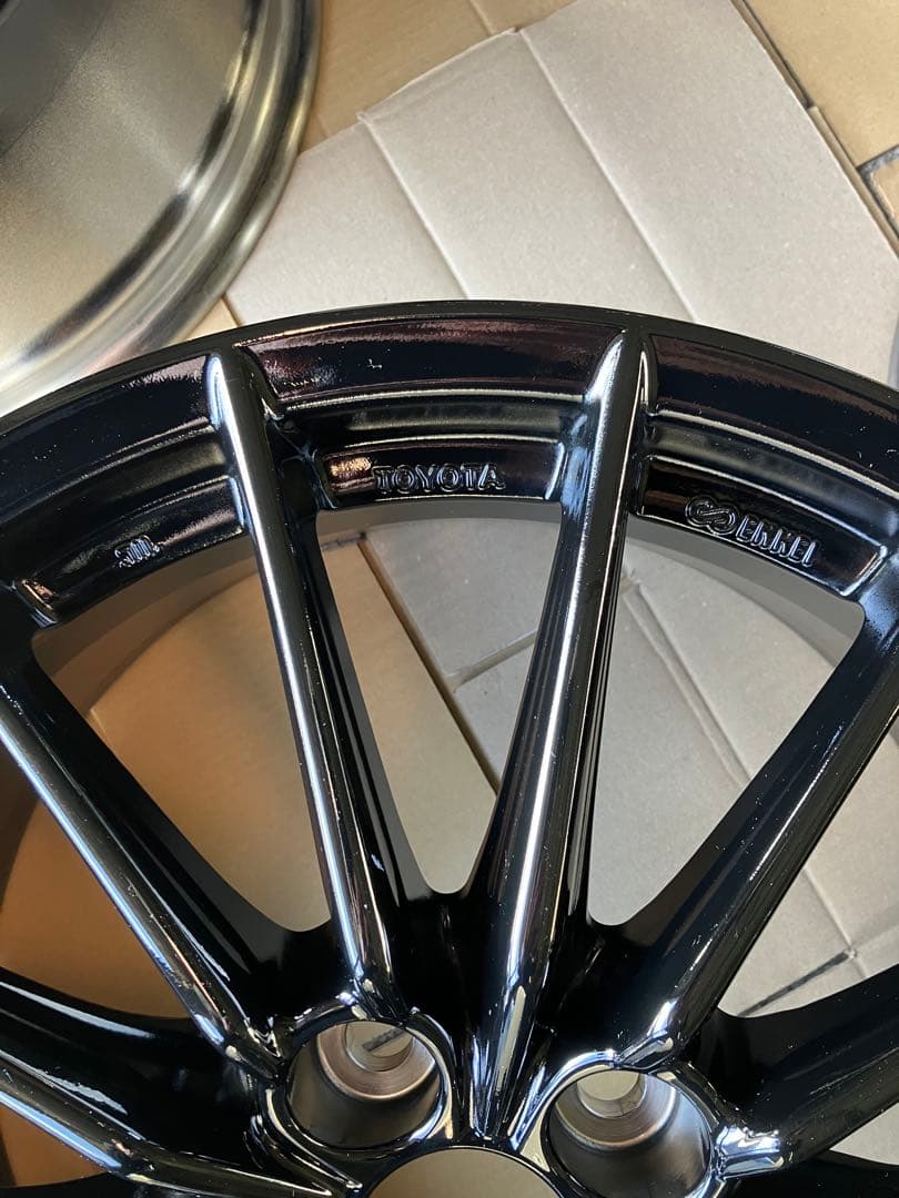 GRヤリス RZ純正ホイール 18インチ ENKEI