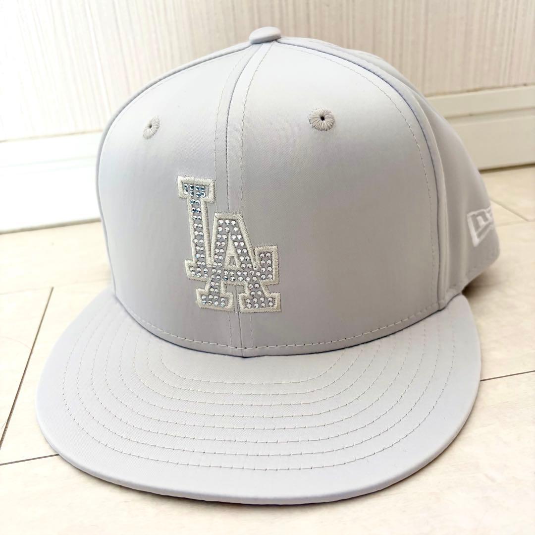 新品◎New Era 59FIFTY ◎ドジャース　シルバーラインストーン完売品