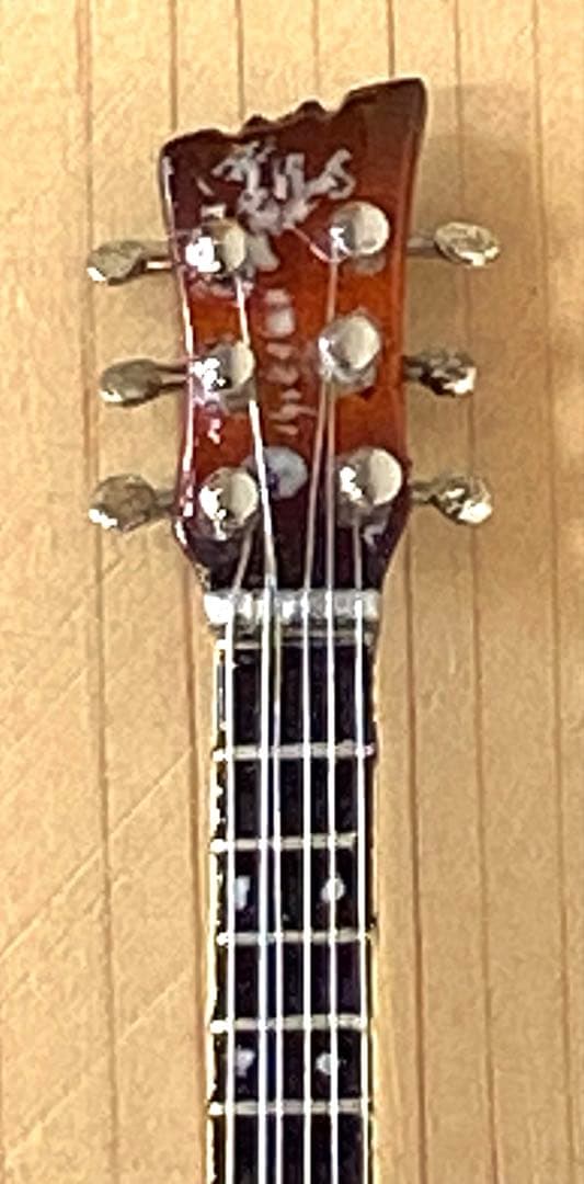 モズライト ベンチャーズ モデル　ミニチュアギター　吉田和則