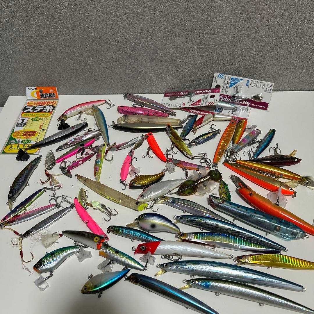 釣り　まとめ売り　ルアー　ワーム　ヘッドライト　エアポンプ　偏光サングラス