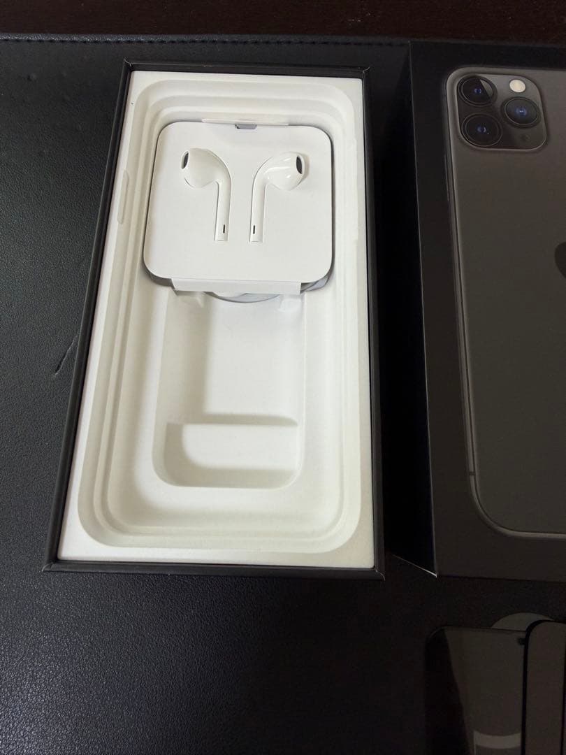 iPhone11pro 256GB スペースグレー　SIMロックあり　綺麗！