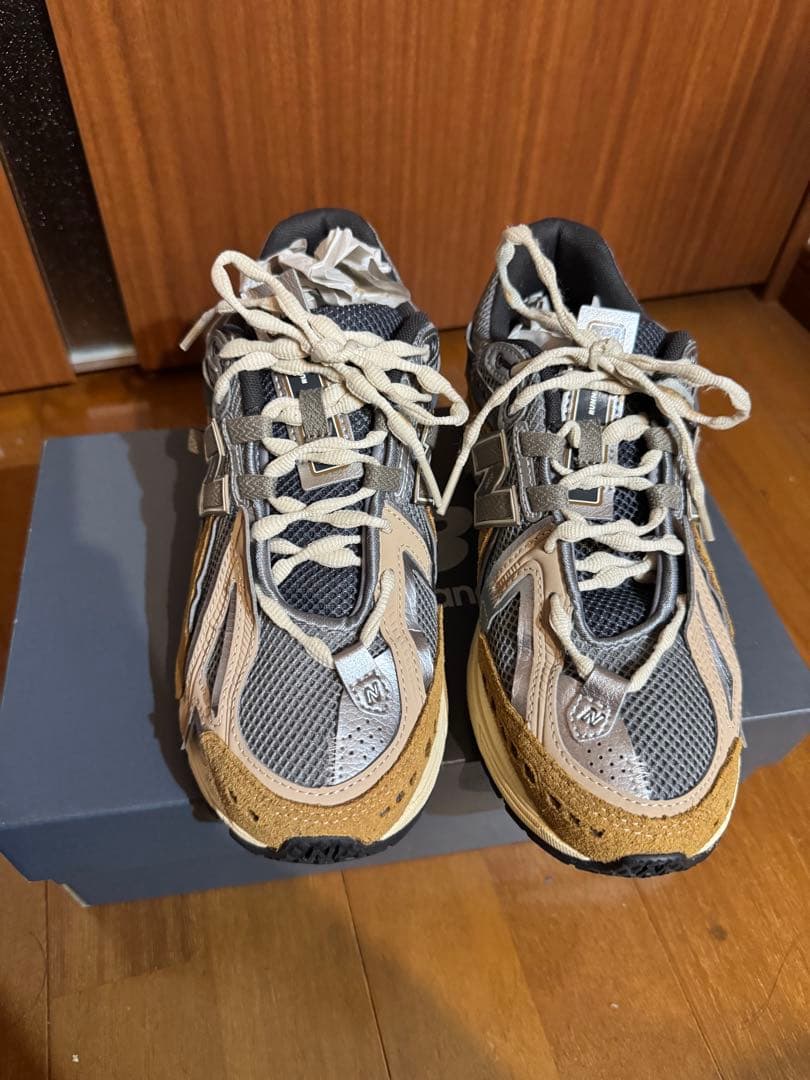 靴 New Balance 1906A 26cm