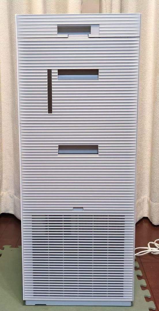 ダイキン 加湿空気清浄機 MCK70ZE2-W 2022年製 使用少なめ