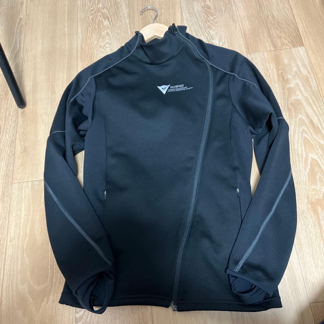 Dainese 黒 ジップアップジャケット