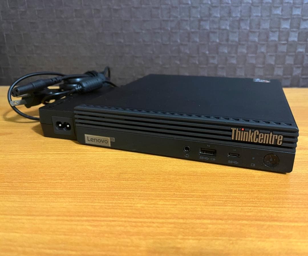 ミニPC ThinkCentre M75q Tiny Gen2 16GB / 256GB