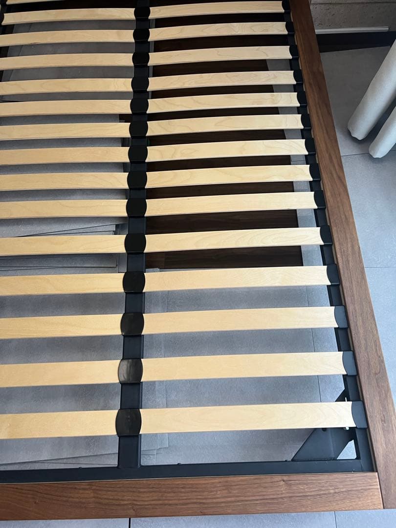 【直接受け取り可能】無印良品　セミダブルベッドフレーム　ウォールナット