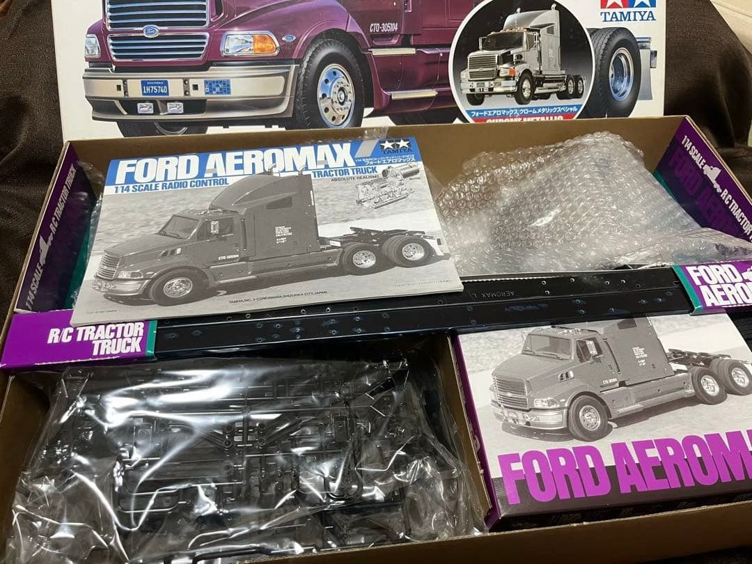 【超希少・限定キット】タミヤ　トレーラーヘッド　フォードエアロマックス
