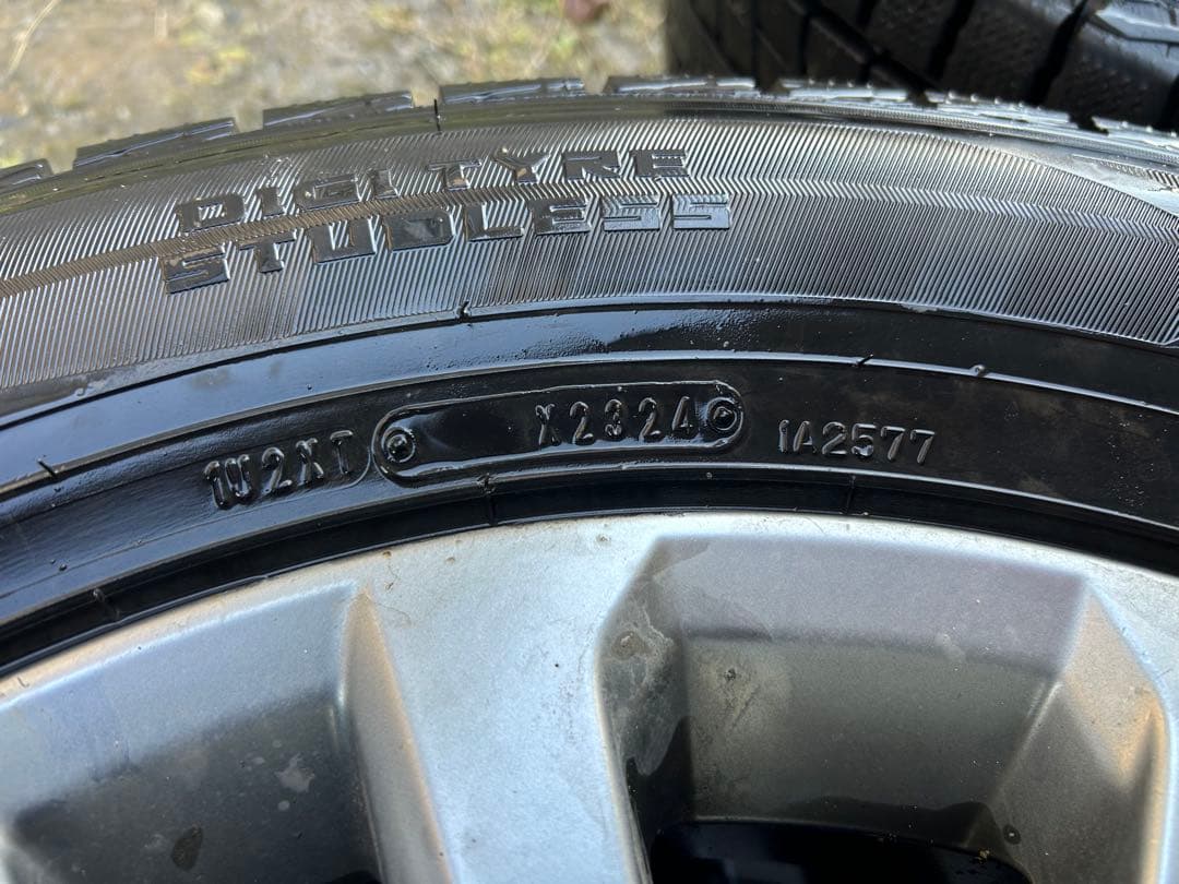 DUNLOP WINTERMAXX SJ8 タイヤホイールセット 18インチ