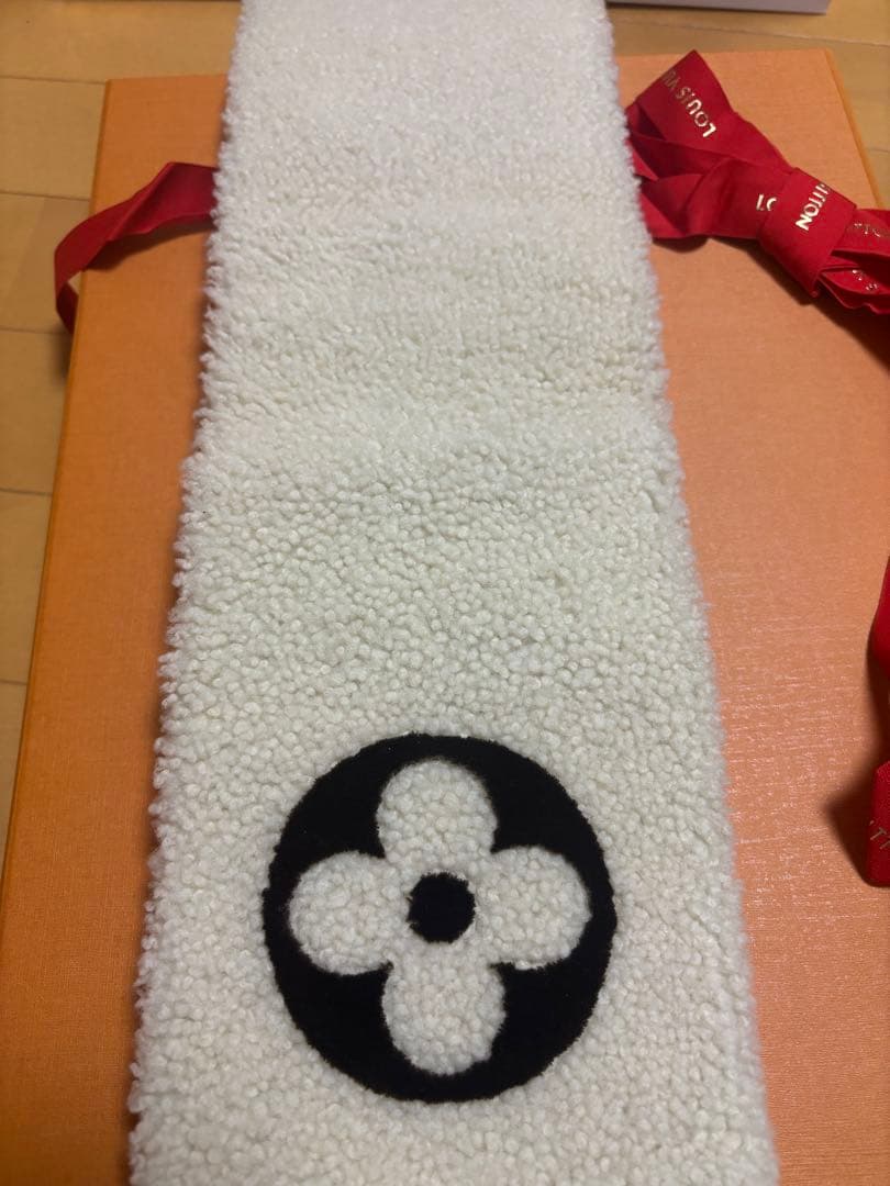 極美品LOUIS VUITTON エシャルプ・シャーリング マフラー ムートン