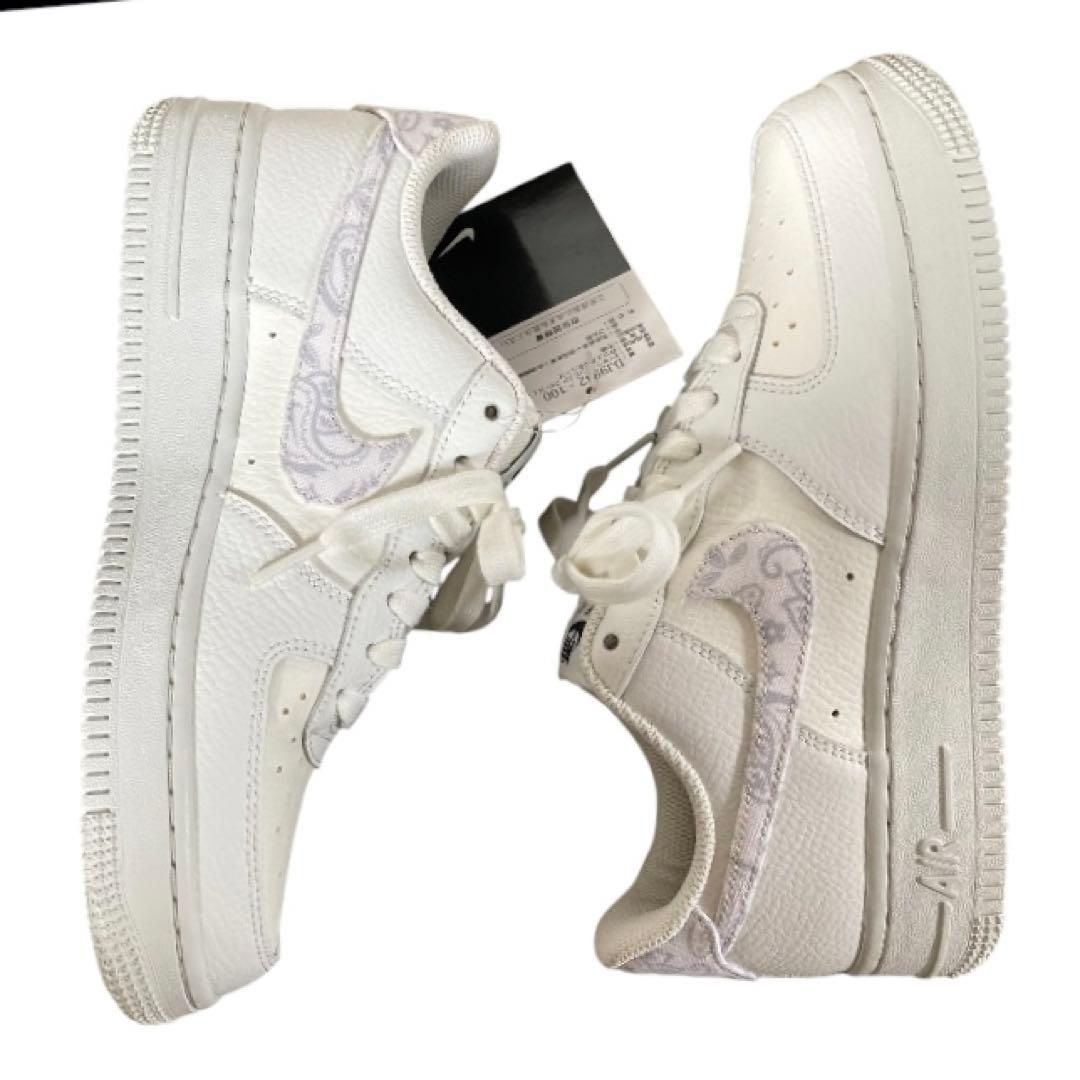 【未使用品タグ付き】ナイキ エアフォース1 ホワイト ペイズリー 24㎝