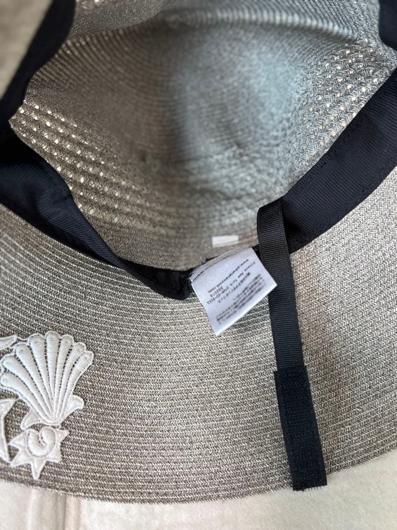 Athena New York｜アシーナニューヨーク グレーの刺繍付き麦わら帽子