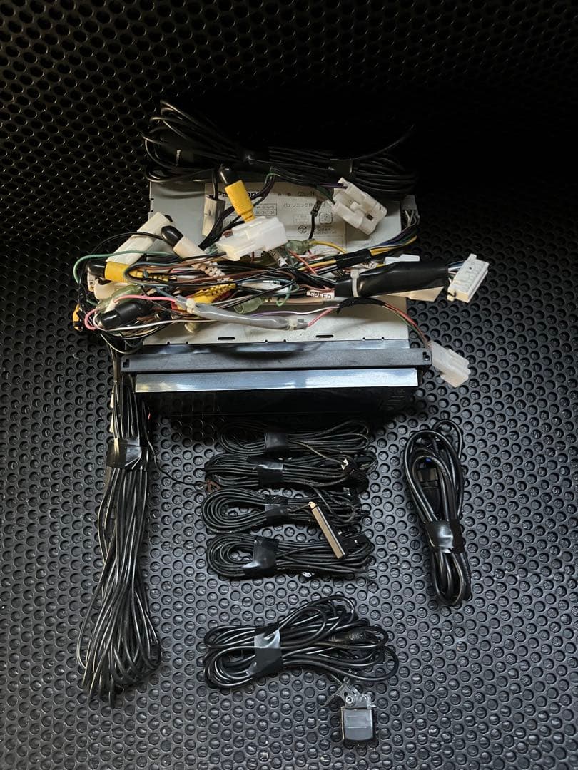 HDDナビPanasonicストラーダ　バックカメラ地デジブルートゥースDVD