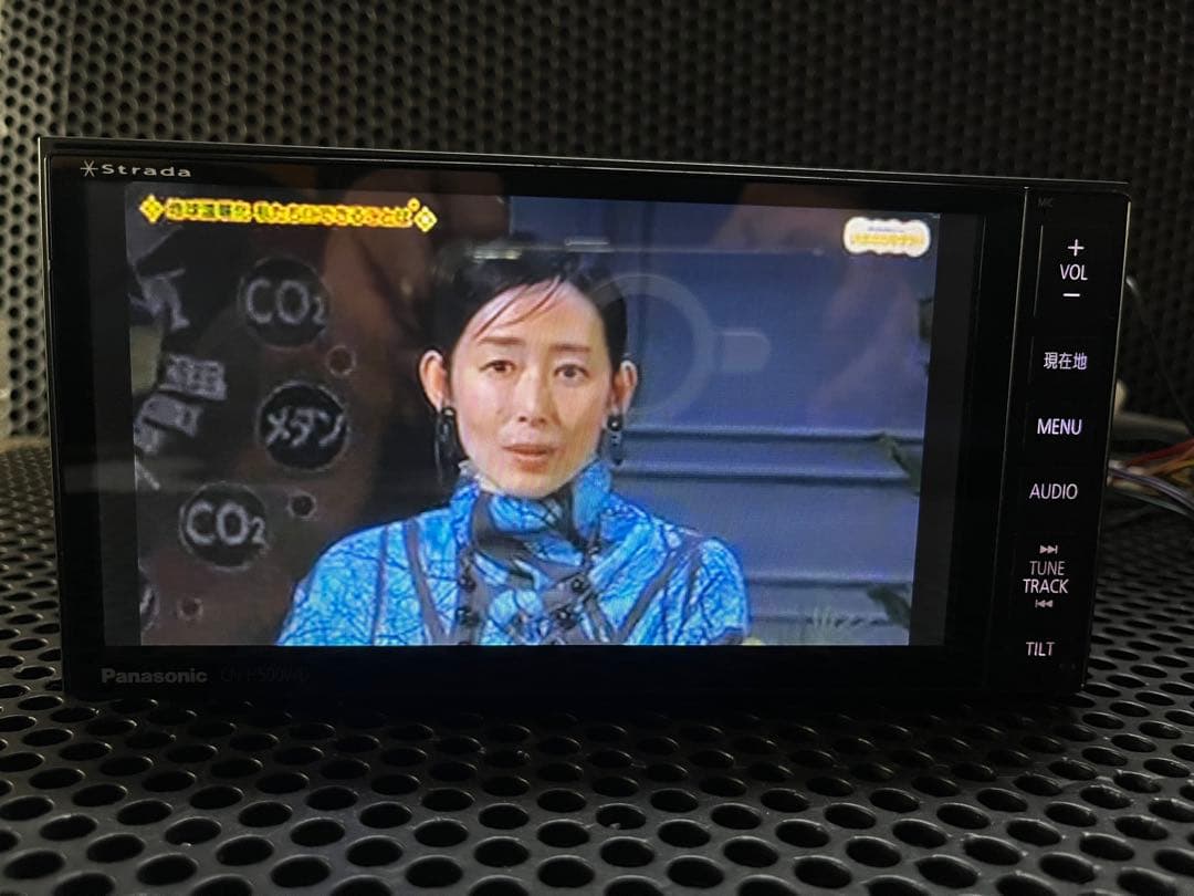 HDDナビPanasonicストラーダ　バックカメラ地デジブルートゥースDVD