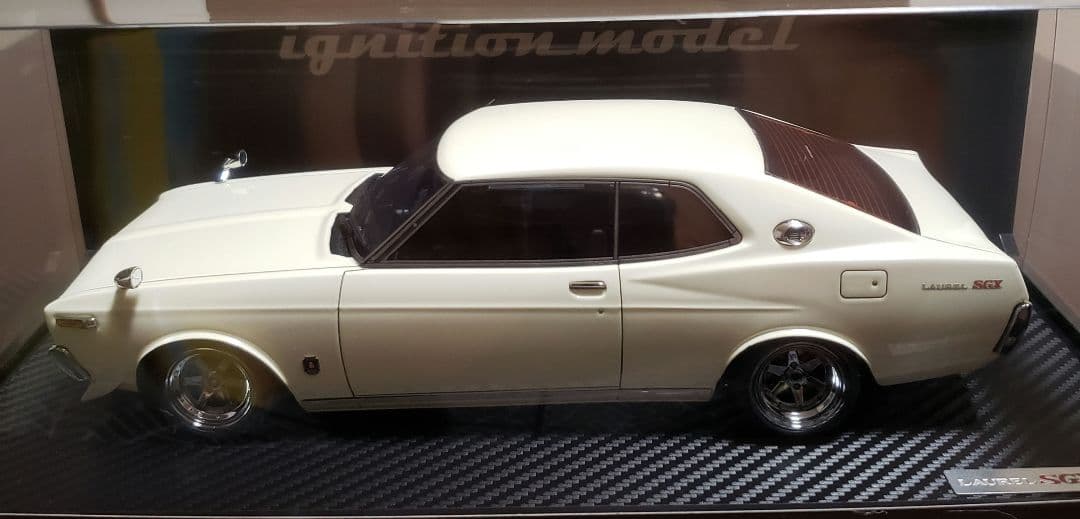 グニッションモデル IG2401 ニッサンローレル