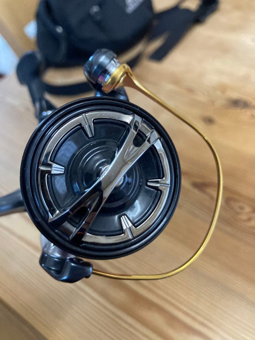 Shimano 16Vanquish C3000HG スピニングリール