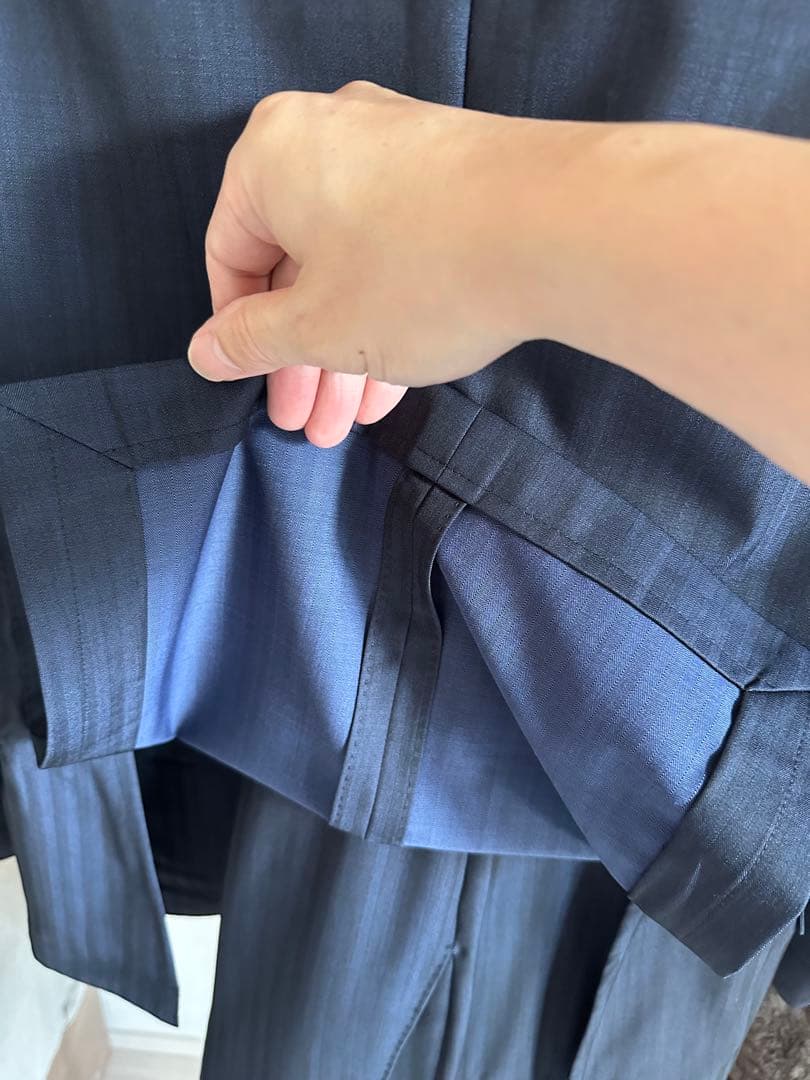 LARDINI ダークブルー ストライプ スーツジャケット