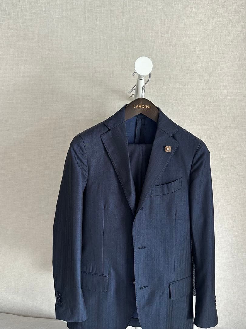 LARDINI ダークブルー ストライプ スーツジャケット