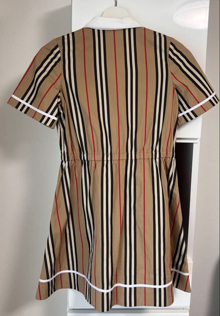 美品 Burberry半袖ワンピース 12y 150cm