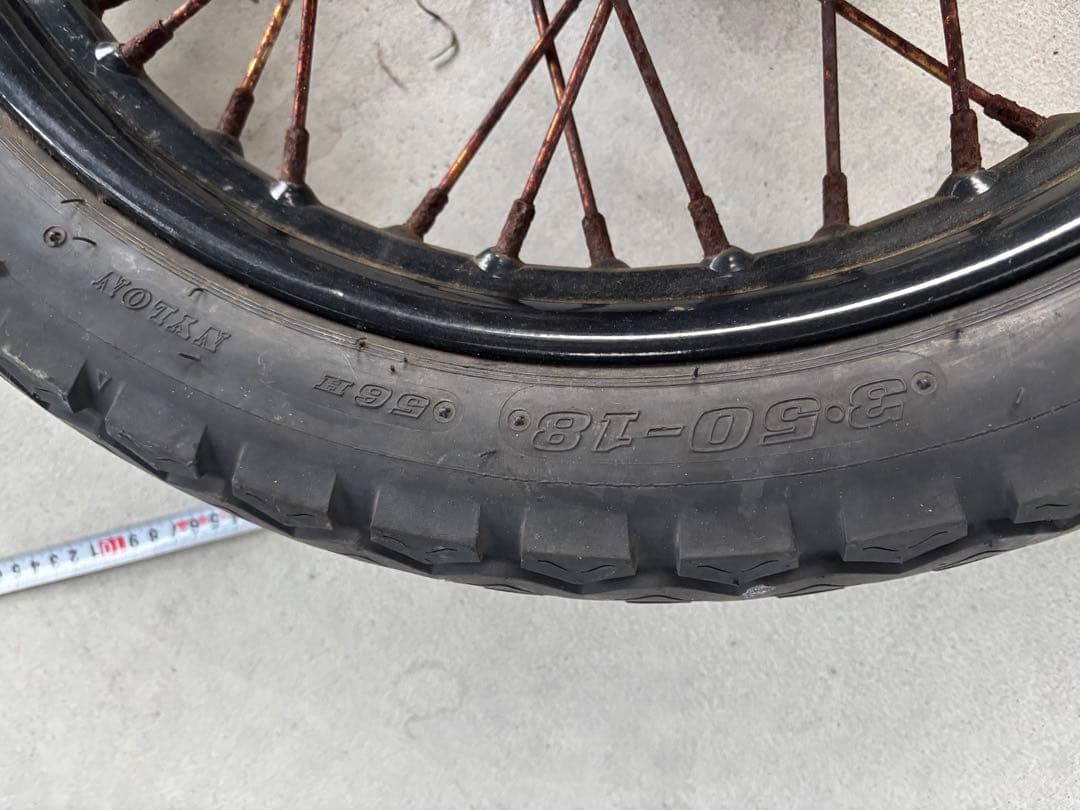 ハーレー　ショベル？　リヤホイール　18インチ　スポークホイール