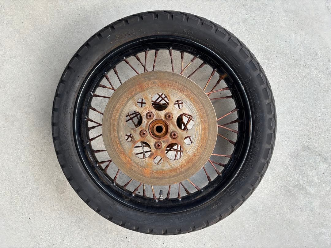 ハーレー　ショベル？　リヤホイール　18インチ　スポークホイール