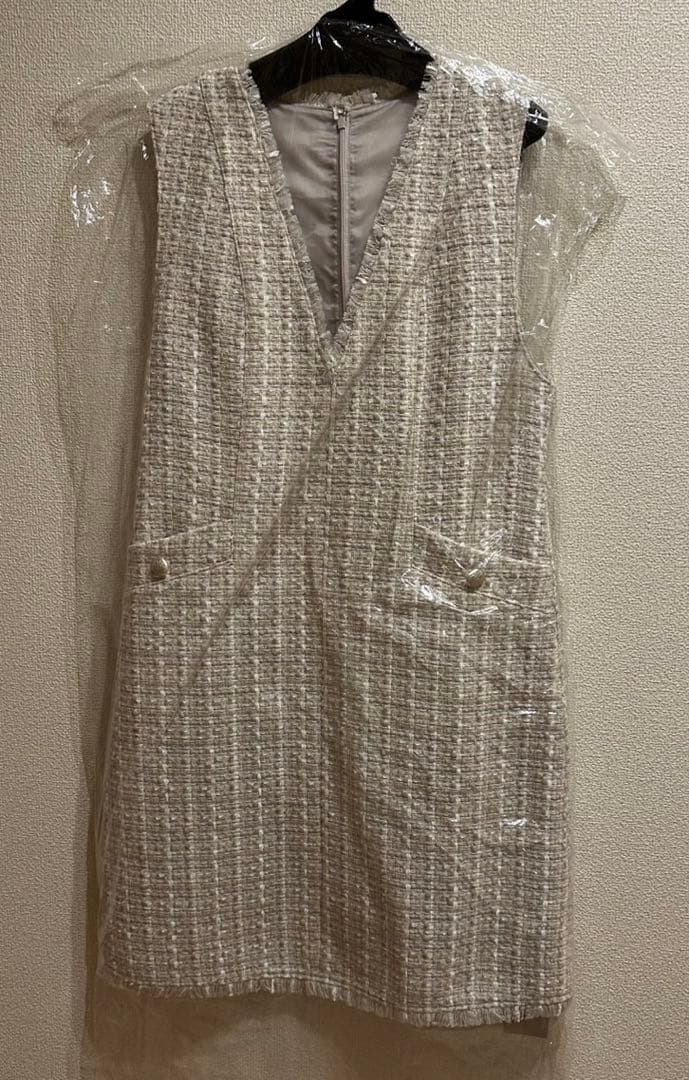 ジャスグリッティー　完売品　希少色　マルイ限定　新品・定価以下ツイードワンピース