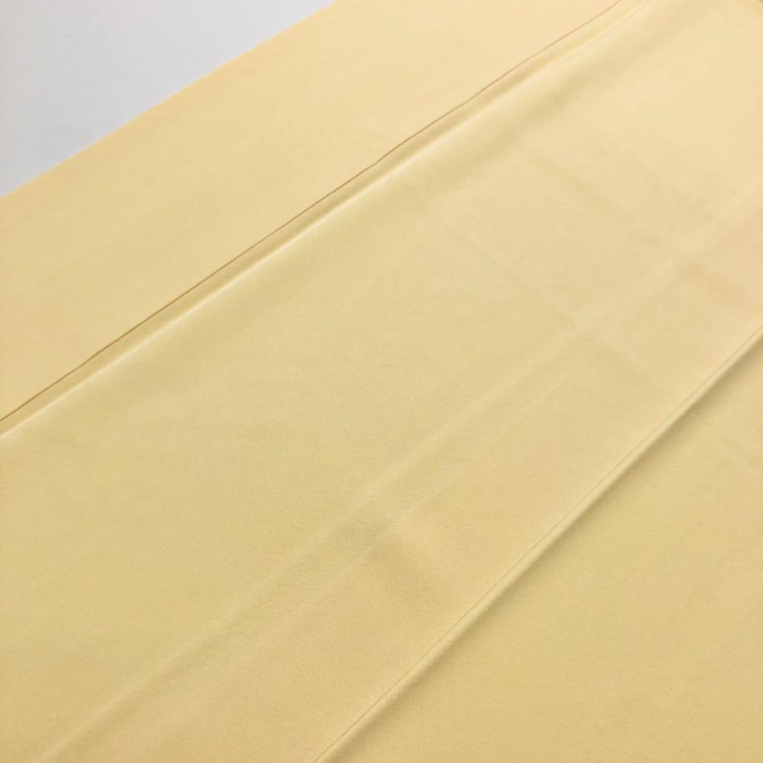 ☆ 色無地 薄卵色 縮緬 K-5690