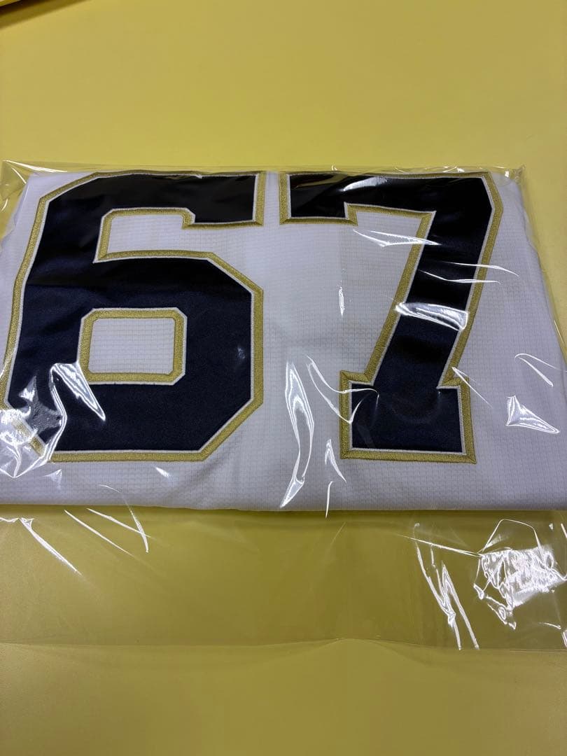 オリックスバファローズ中川圭太選手直筆サインユニフォーム