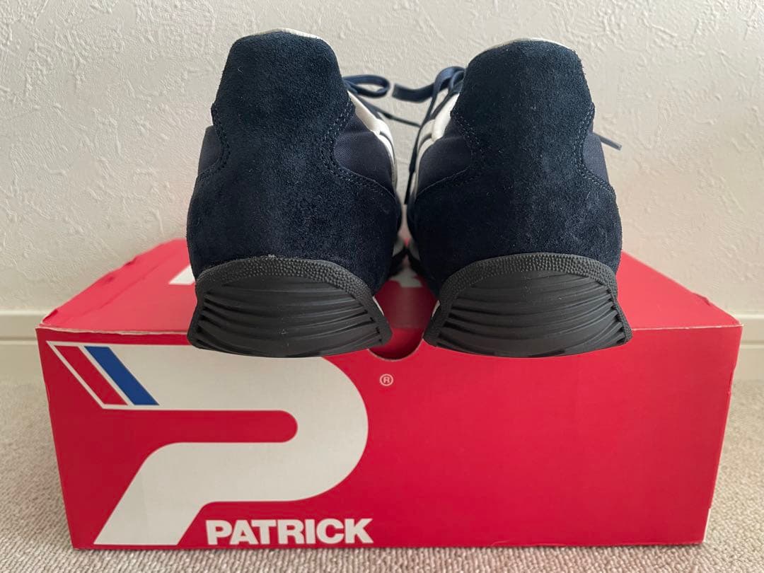 新品未使用　PATRICK ネイビー 38スニーカー