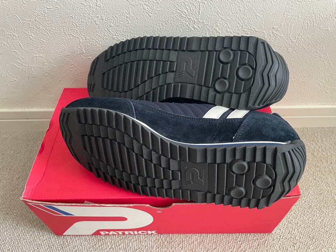 新品未使用　PATRICK ネイビー 38スニーカー