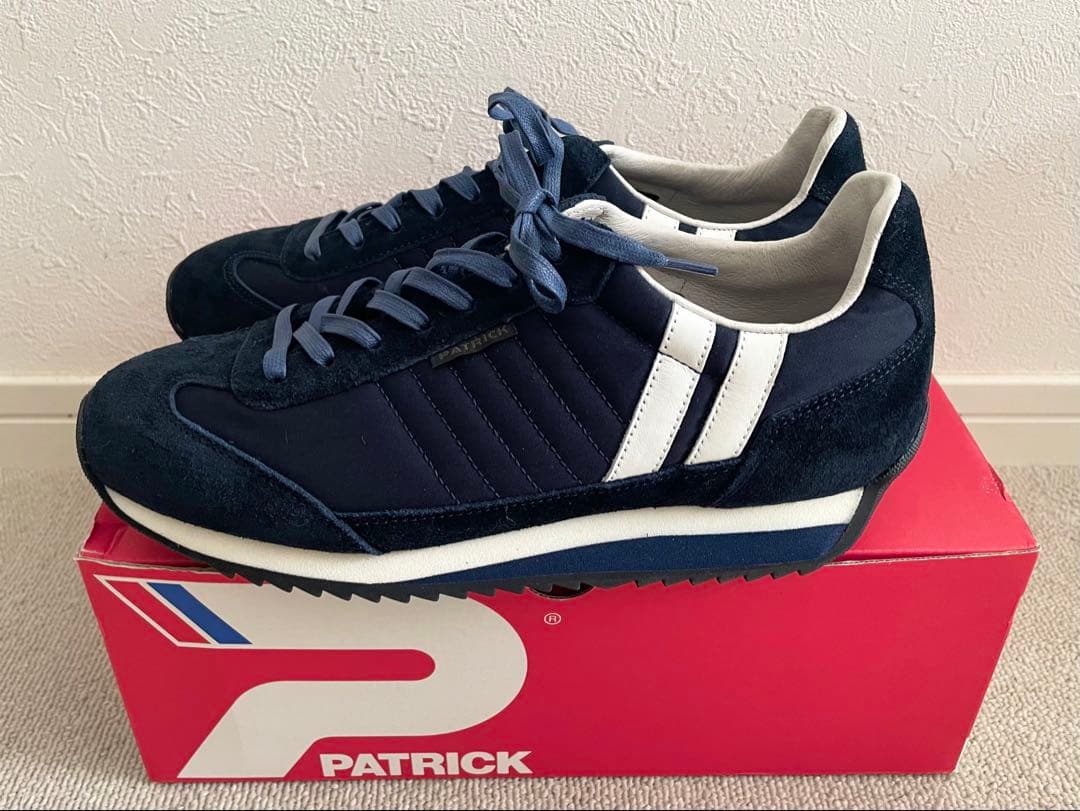 新品未使用　PATRICK ネイビー 38スニーカー