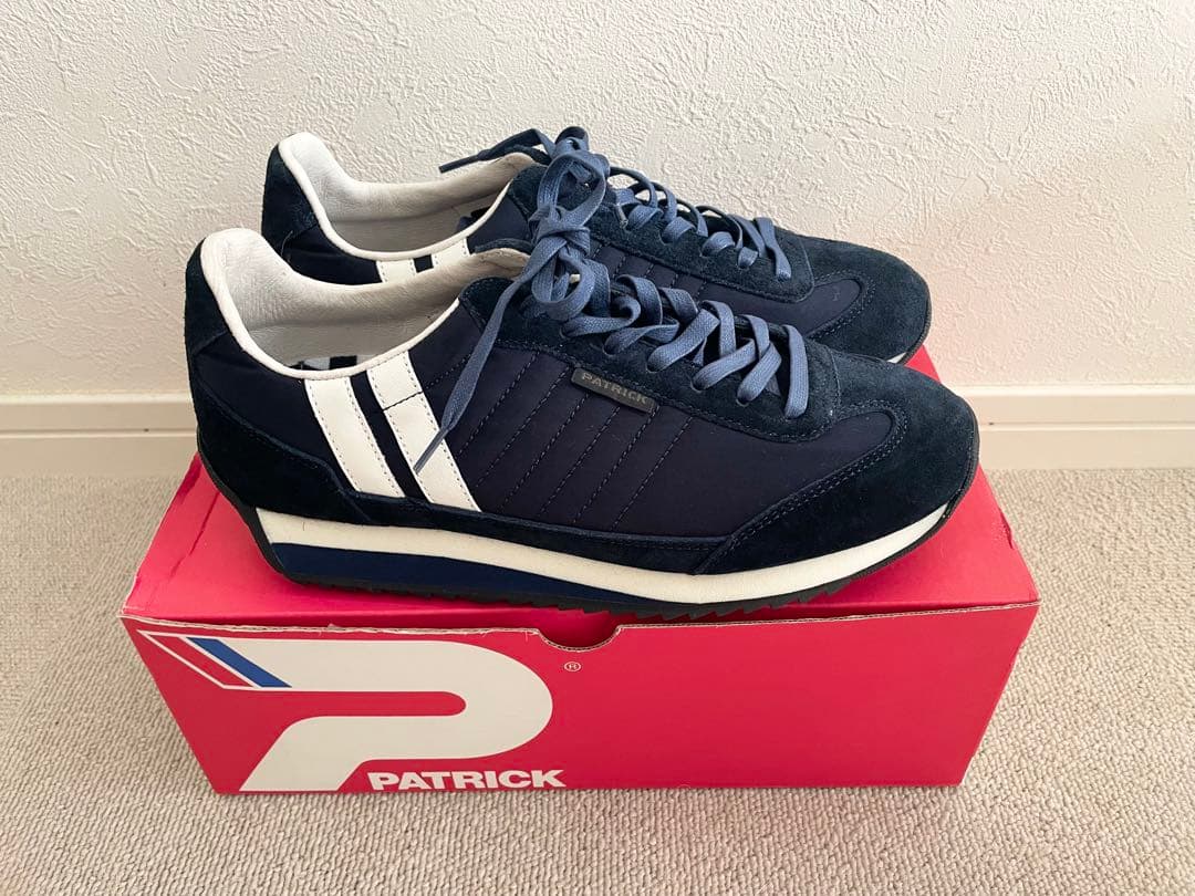 新品未使用　PATRICK ネイビー 38スニーカー