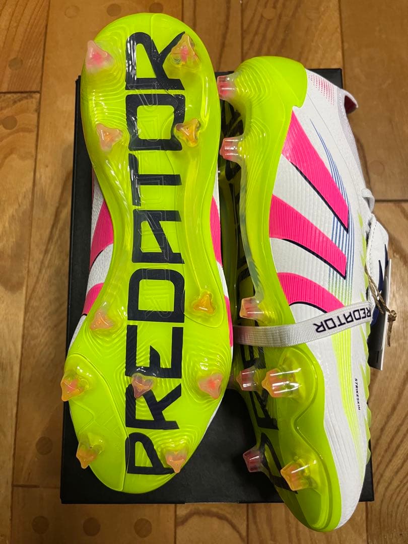 新品　最新　特価　限定　アディダス　プレデター Elite FT FG 27.5