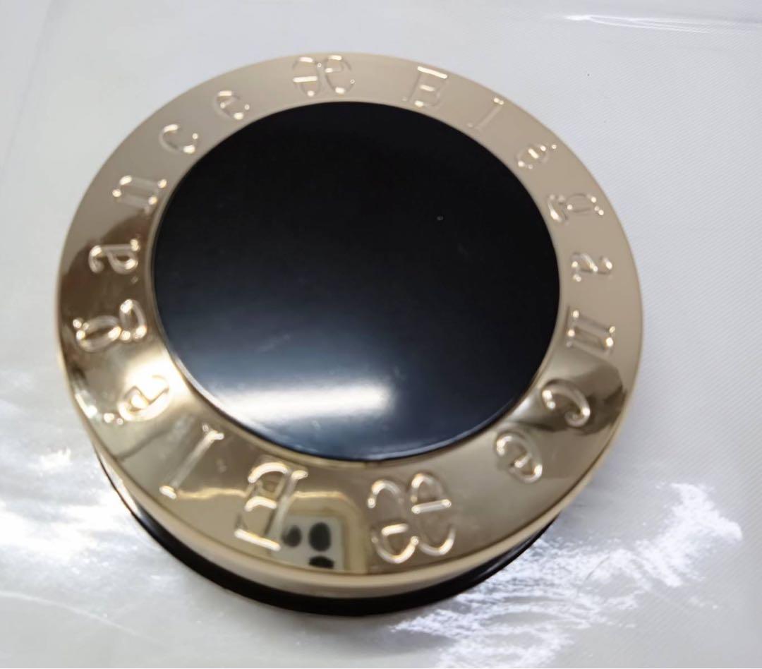 エレガンス プードルハニュアンス　リクスィーズ 1 フェイスパウダ 28g