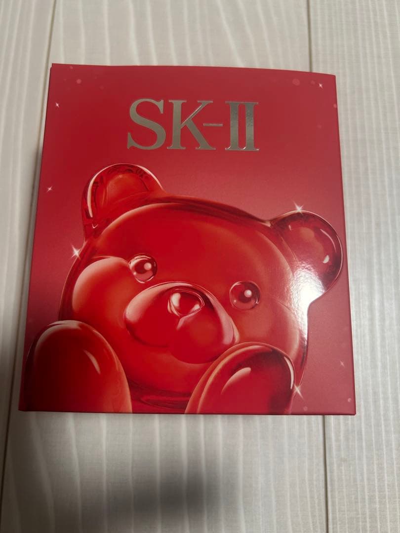 フェイシャルトリートメントエッセンス　コフレ2025 ホリデーコレクション