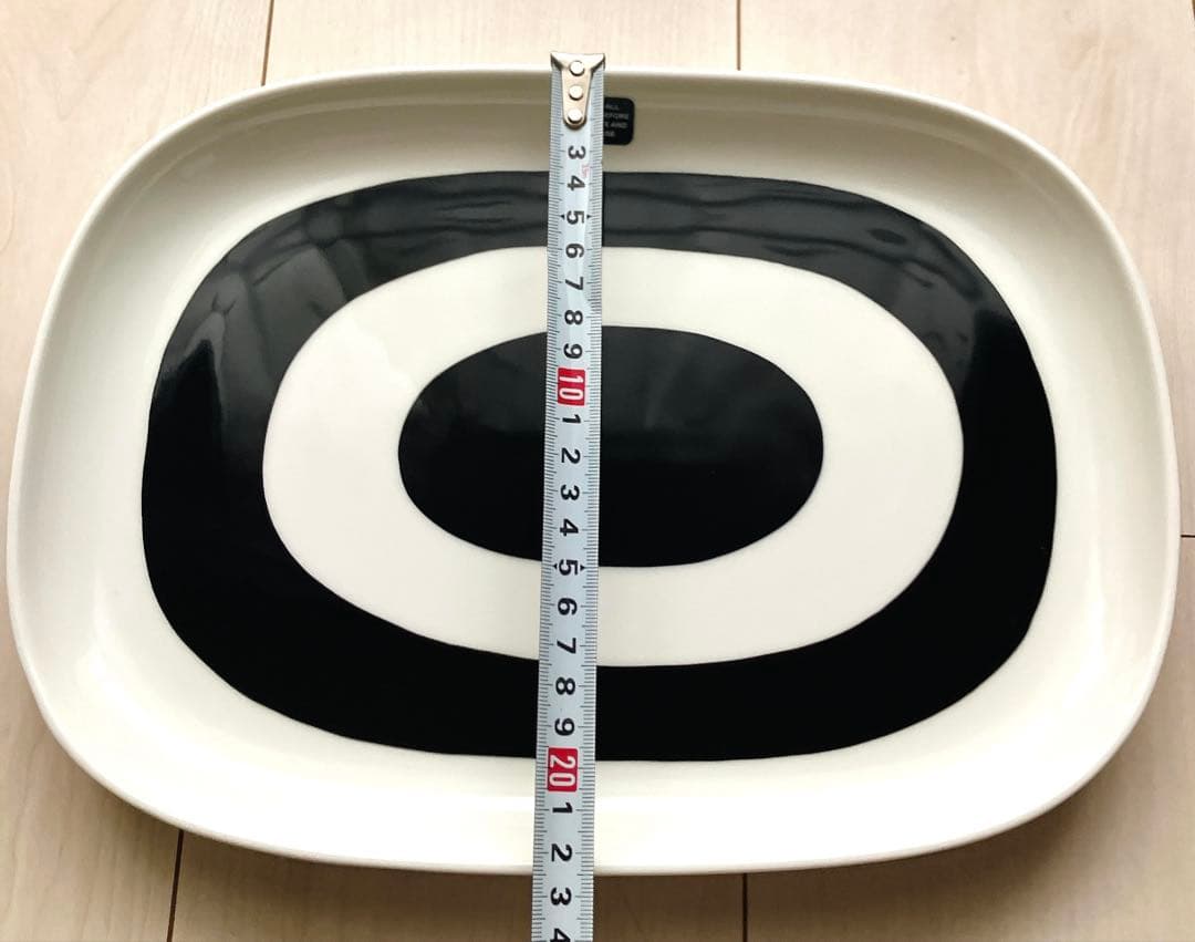 あみたん【未使用品】マリメッコ 大皿 サービングディッシュ melooni