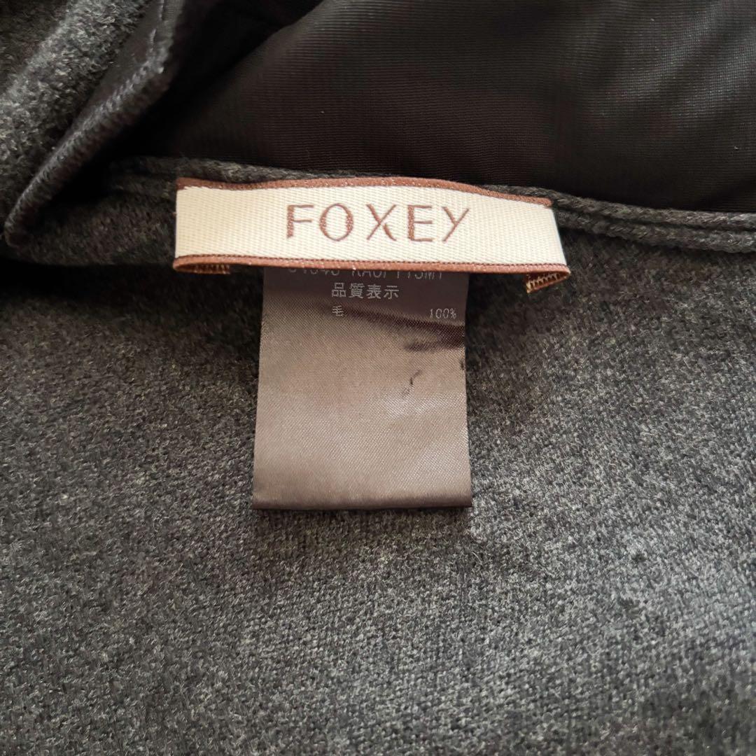 フォクシー　ニットワンピース　ウール100% ロゴプレート　グレー　38 フレア