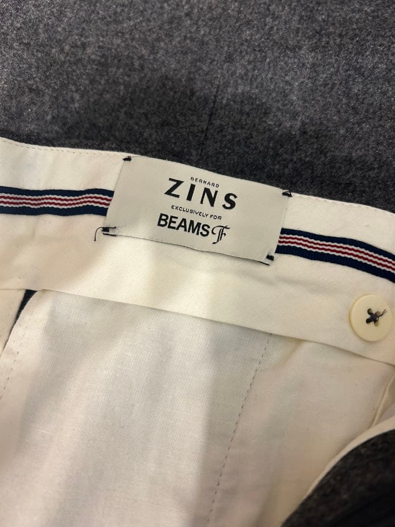 ベルナールザンス　ウールフランネル　スラックス　サイドアジャスター　グレー