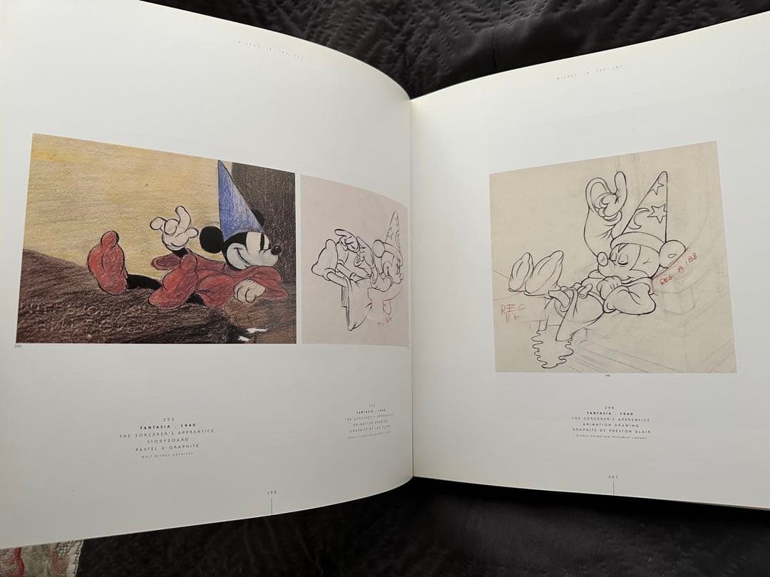 MICKEY MOUSE 洋書　Pierre Lambert