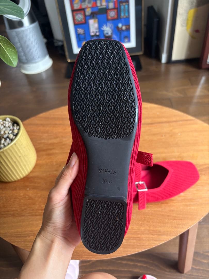 VIVAIAスクエアトゥ メリージェーン フラットシューズ