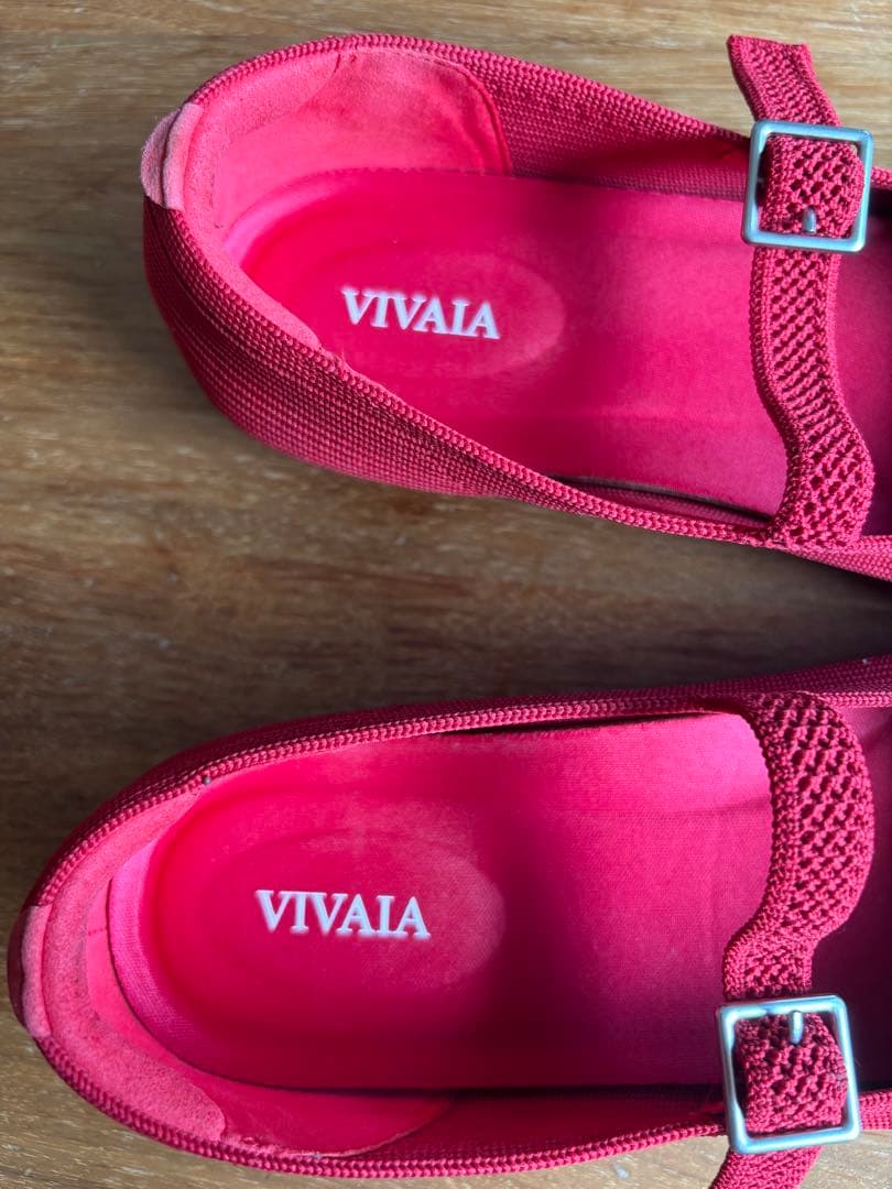 VIVAIAスクエアトゥ メリージェーン フラットシューズ