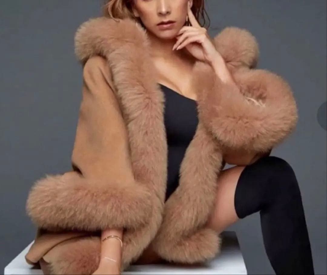 はっちゃん♡ANELATOKYOリアルフォックス本物ファー