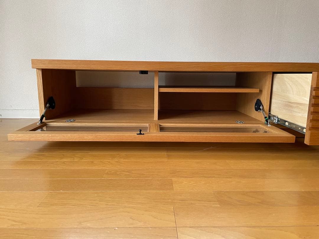 BRUNCH 木製スリットデザインテレビボード