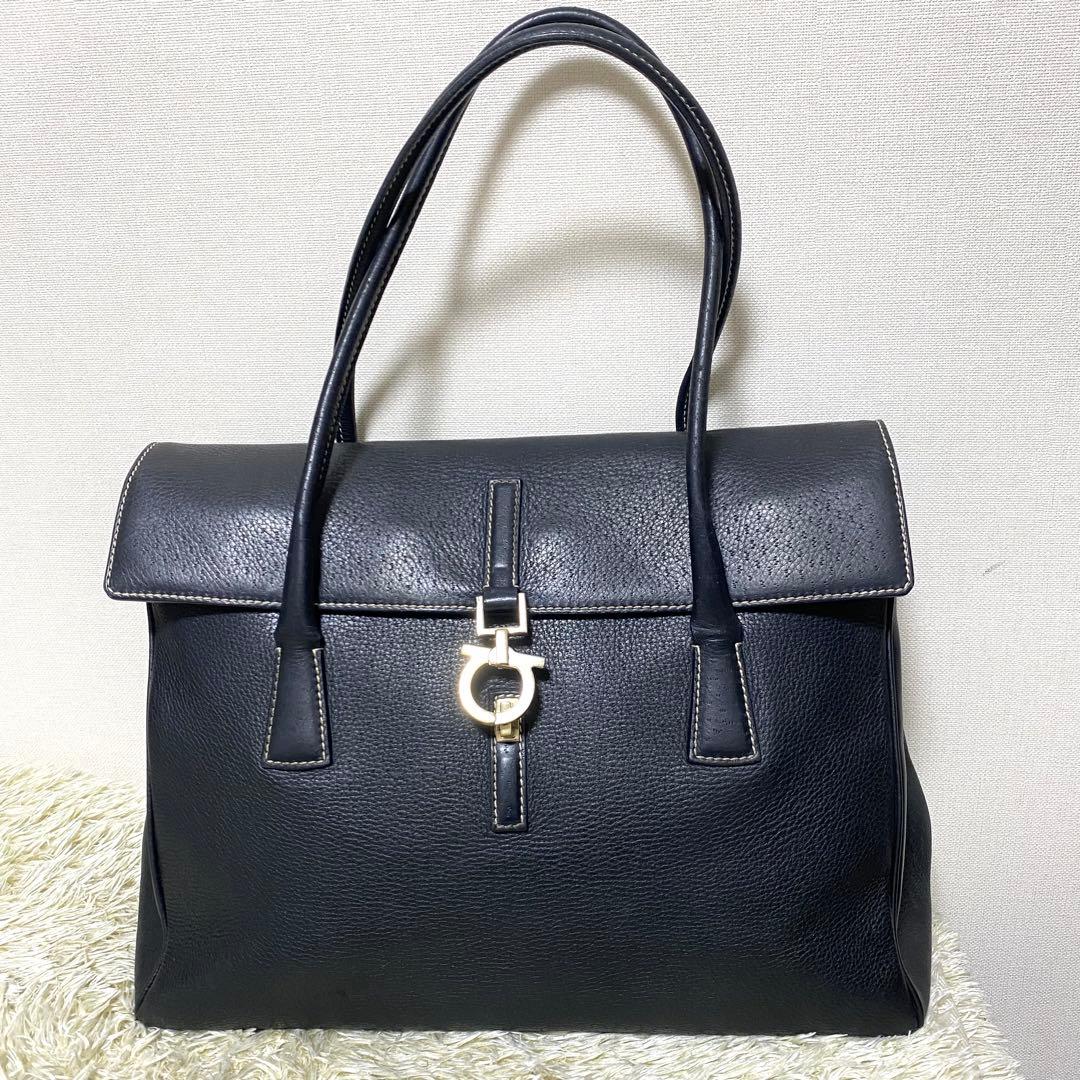 美品✨ Ferragamo フェラガモ ガンチーニ トートバック シボ革 A4可